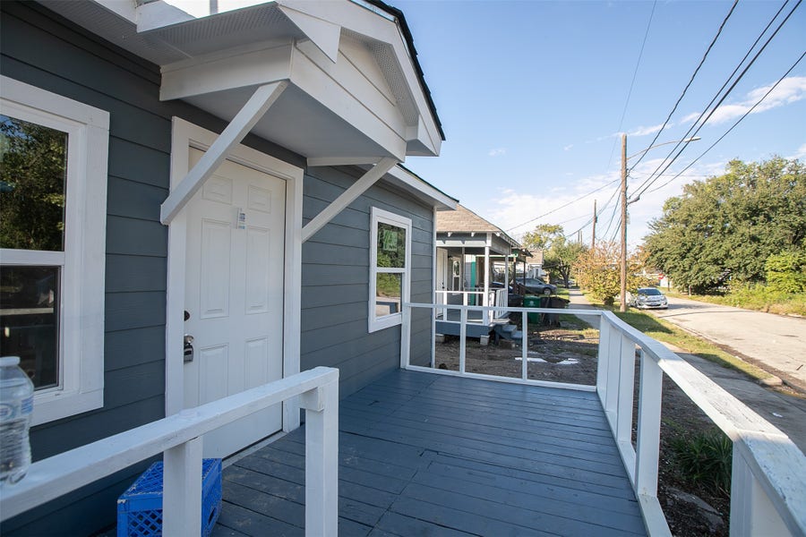 Property photo for 3120 Stonewall Street, Houston, TX