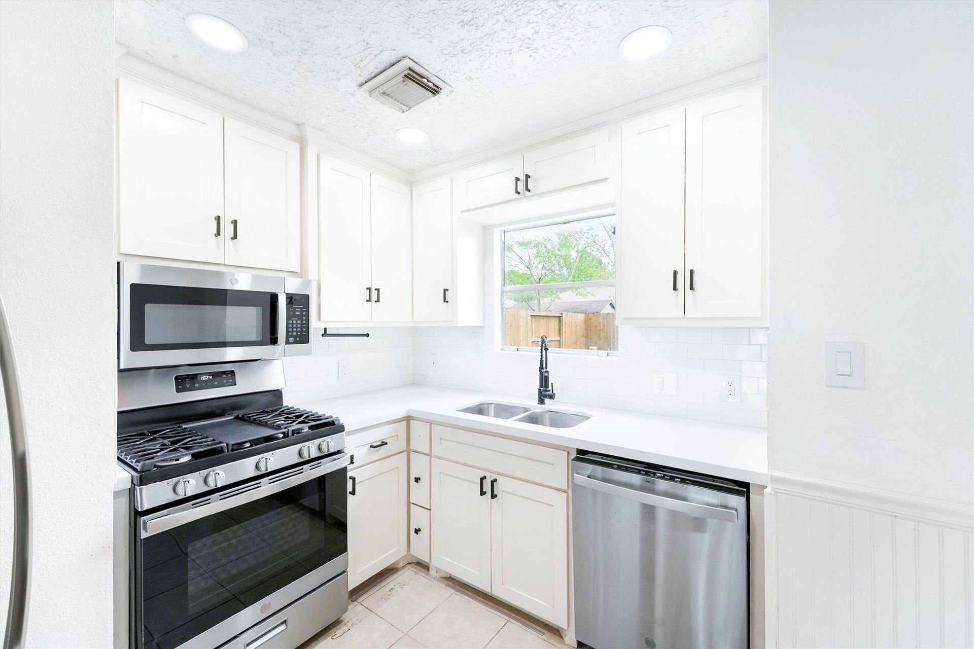 4914 Meadowfox Place, Spring, TX 77389 4914 Meadowfox Place, Spring, TX 77389