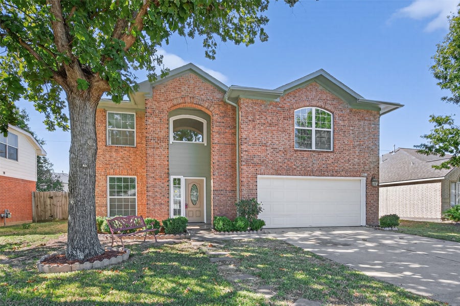 Property photo for 7203 Greenwood Point Drive, Cypress, TX