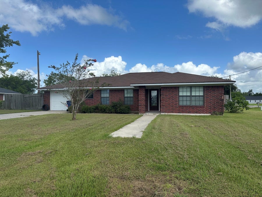 Property photo for 209 Cherry Street, Brazoria, TX