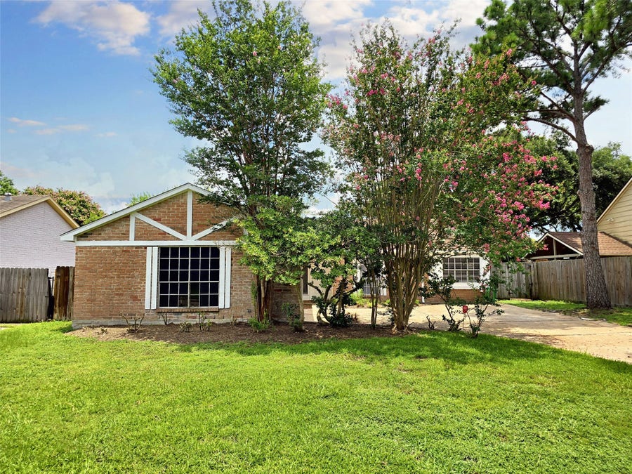 Property photo for 22619 Deville Drive, Katy, TX