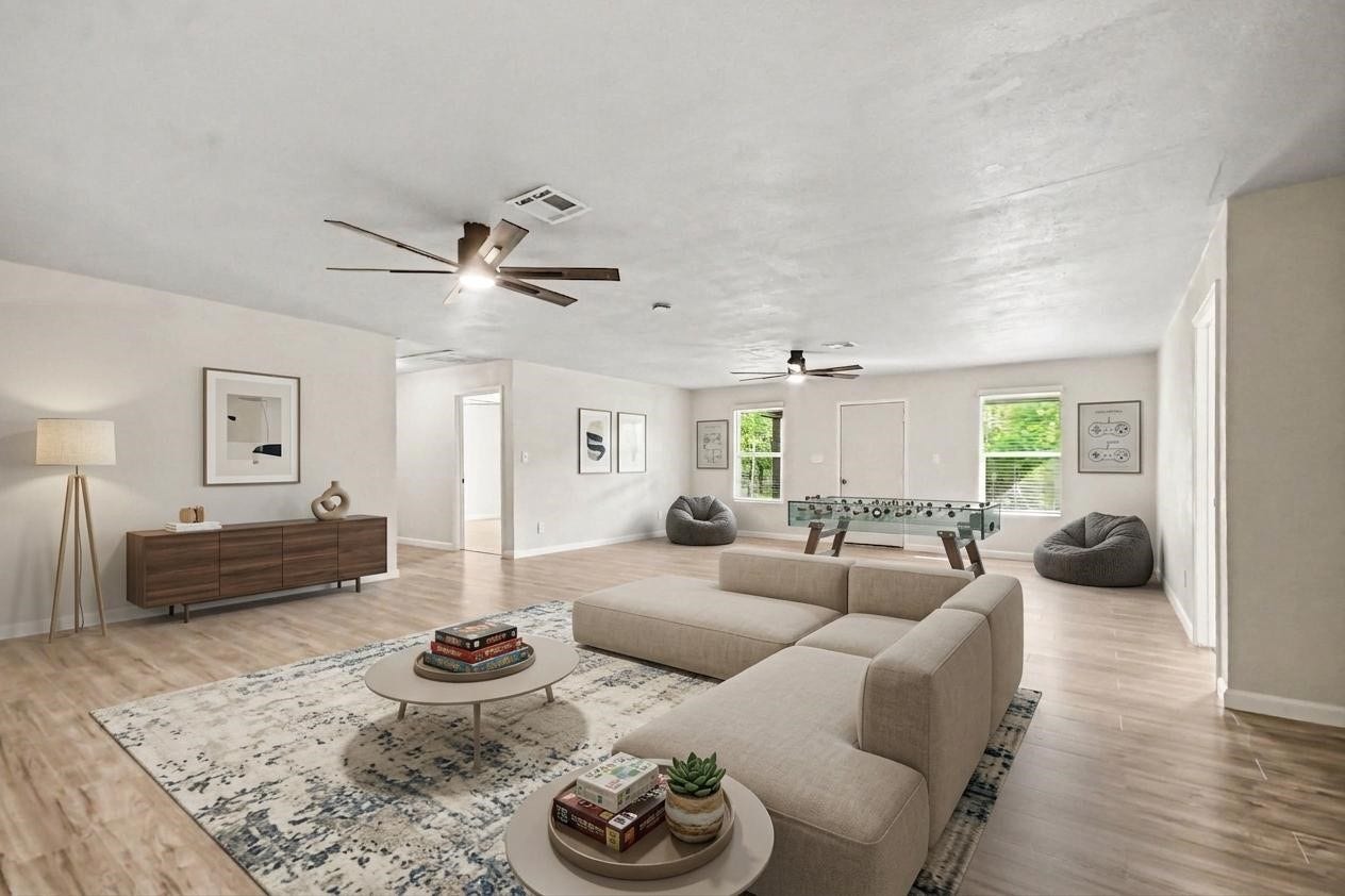 2925 FM 2917, Alvin, TX 77511 Game room inspiration