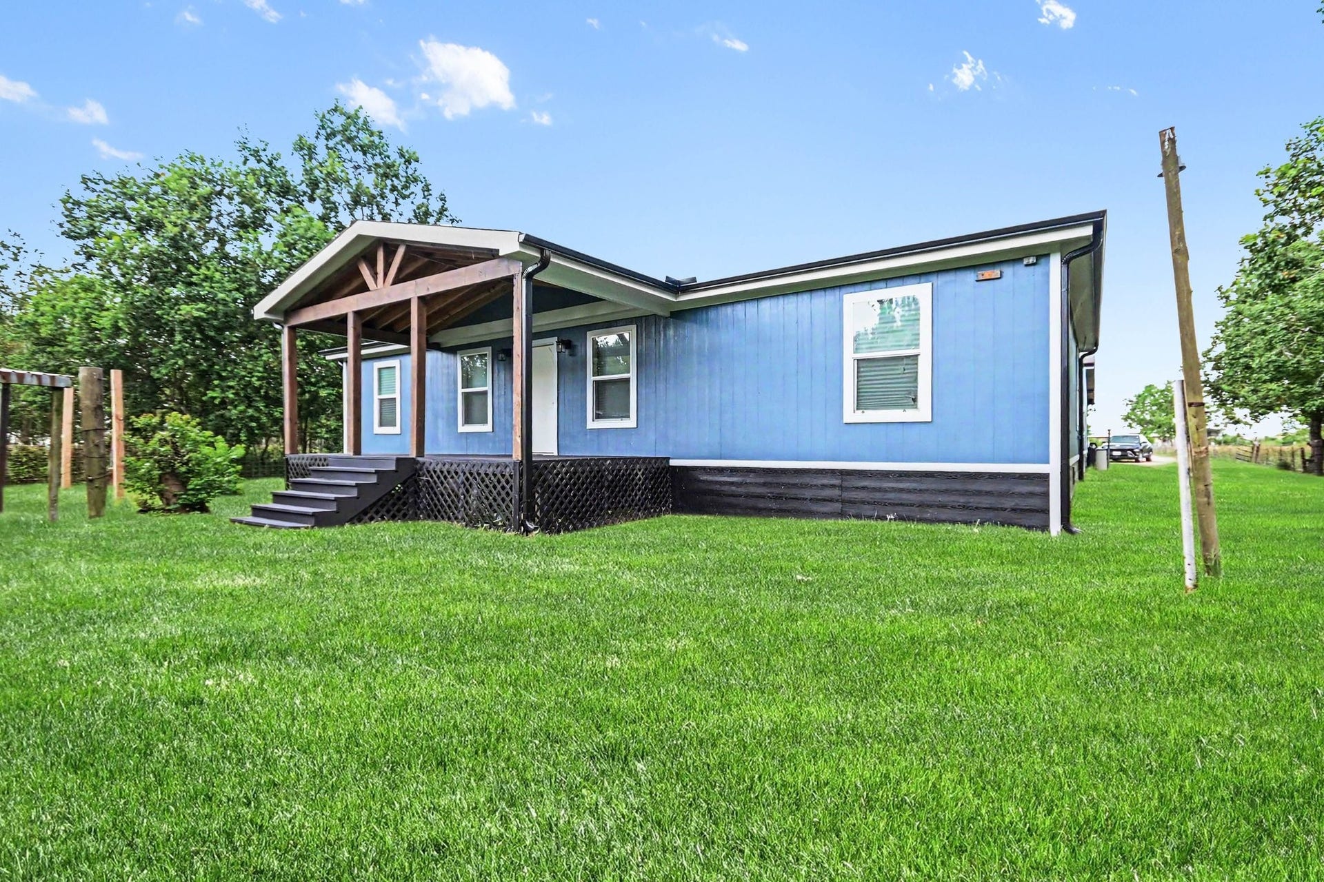 2925 FM 2917, Alvin, TX 77511 2925 FM 2917, Alvin, TX 77511