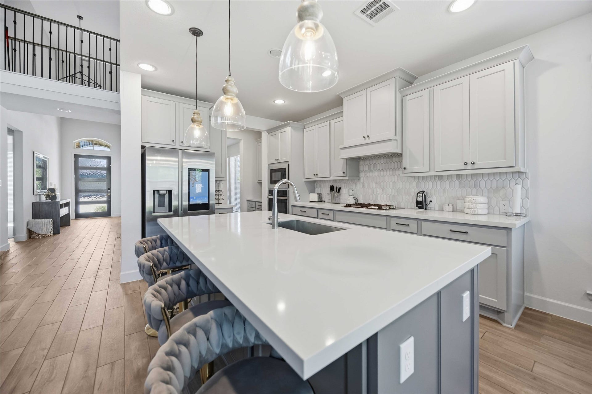 Kitchen 2