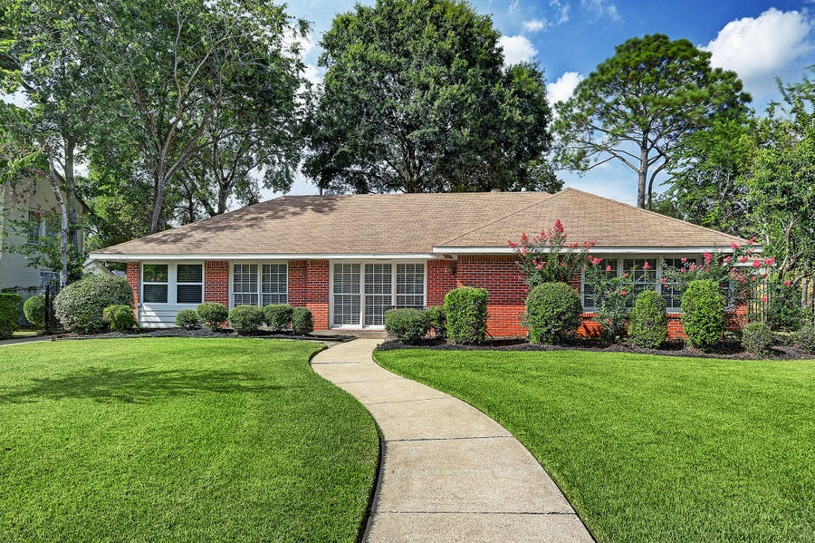 Property photo for 3709 Parkwood Drive, Houston, TX