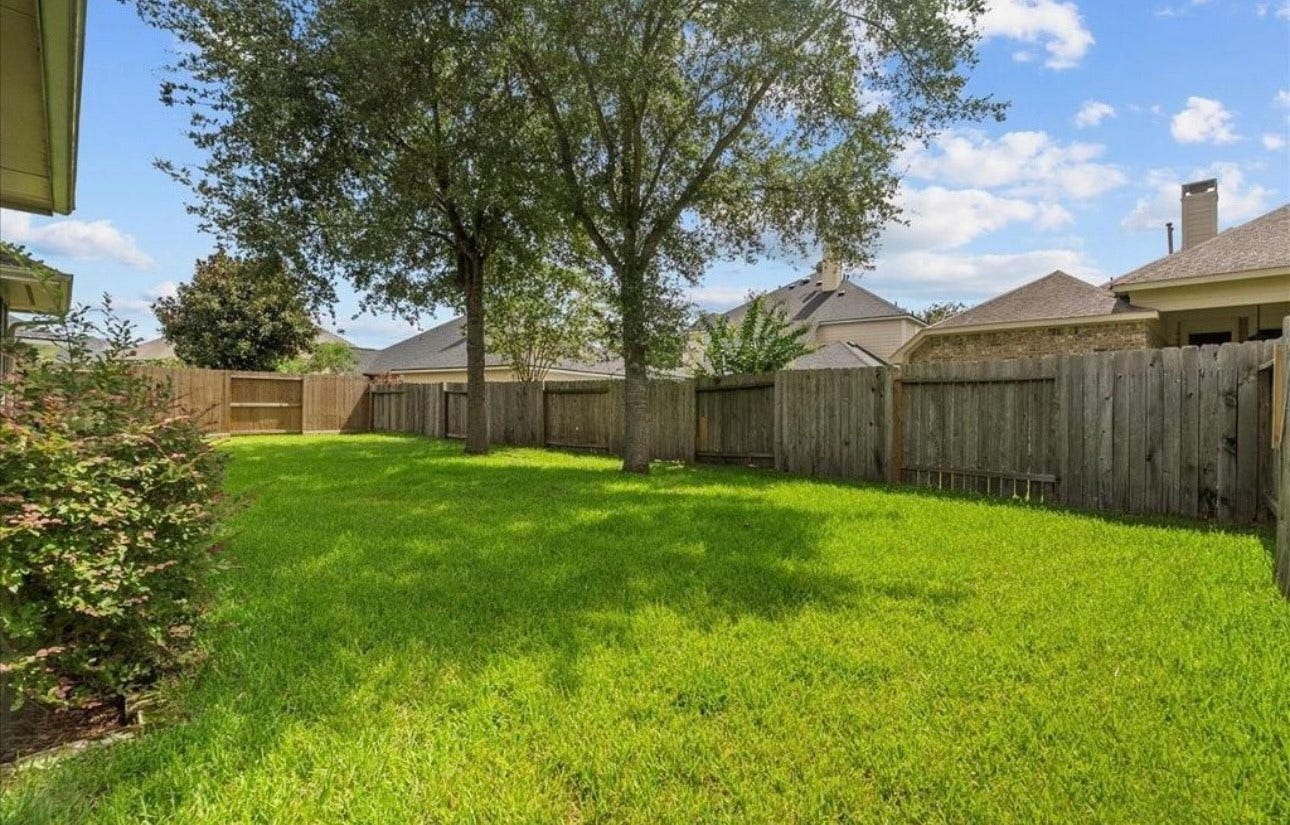 621 Rocky Hollow Lane, League City, TX 77573 621 Rocky Hollow Lane, League City, TX 77573