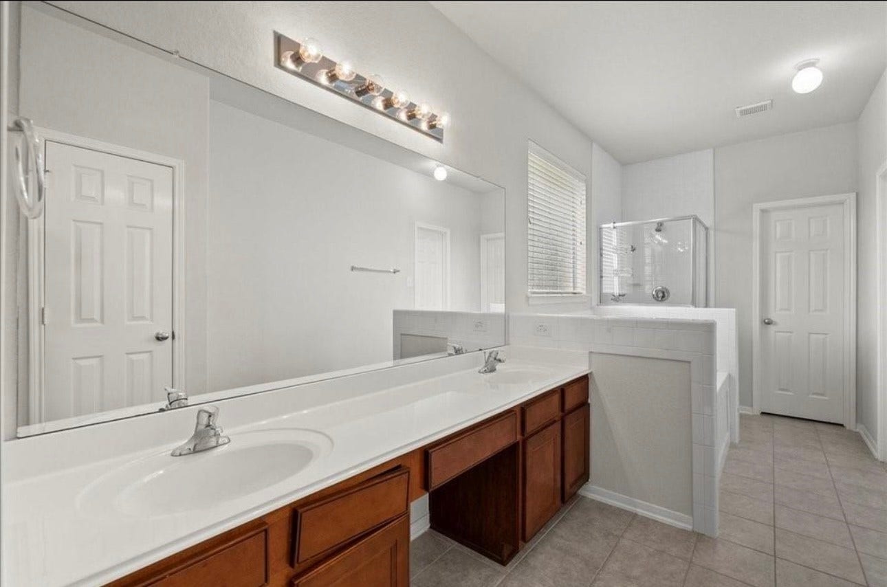 621 Rocky Hollow Lane, League City, TX 77573 621 Rocky Hollow Lane, League City, TX 77573