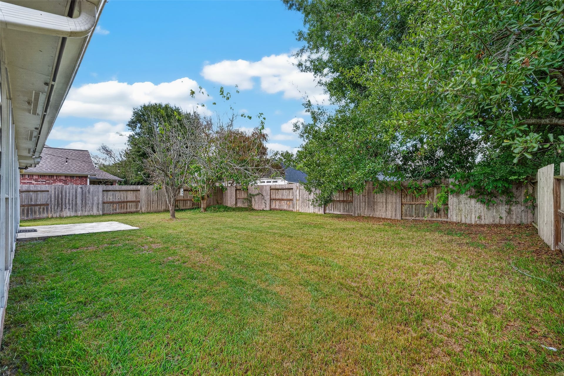 3907 Vinecrest Drive, Pearland, TX 77584 3907 Vinecrest Drive, Pearland, TX 77584