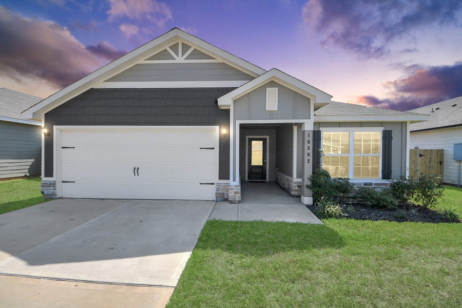 Property photo for 16362 Sweet Grove Drive, Conroe, TX