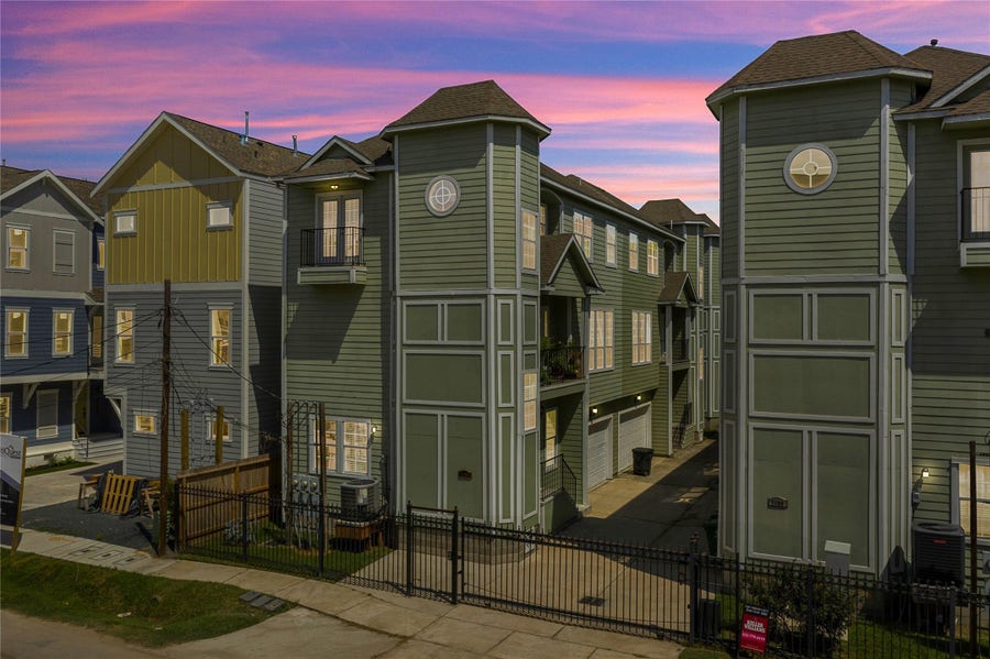 Property photo for 1109 W 15th 1/2 Street, #K, Houston, TX