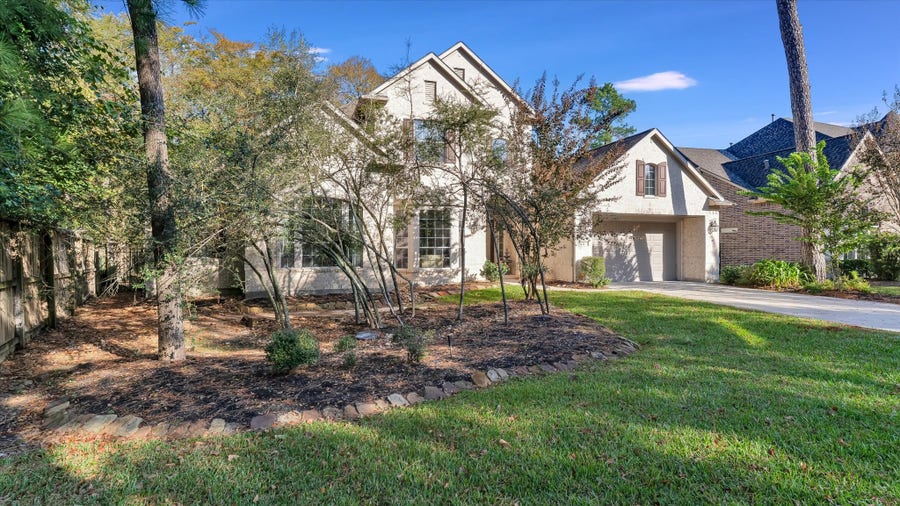 Property photo for 3 N Fair Manor Circle, Spring, TX