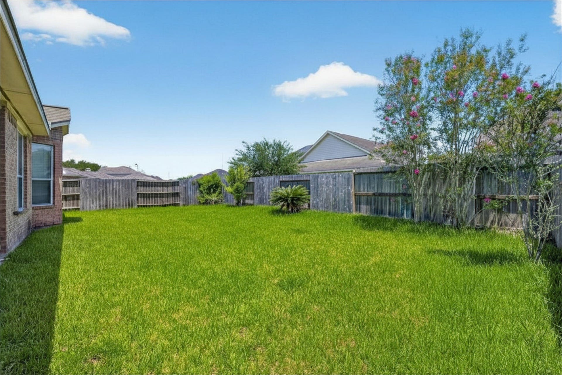 14207 Rolling Hills Lane, Rosharon, TX 77583 14207 Rolling Hills Lane, Rosharon, TX 77583