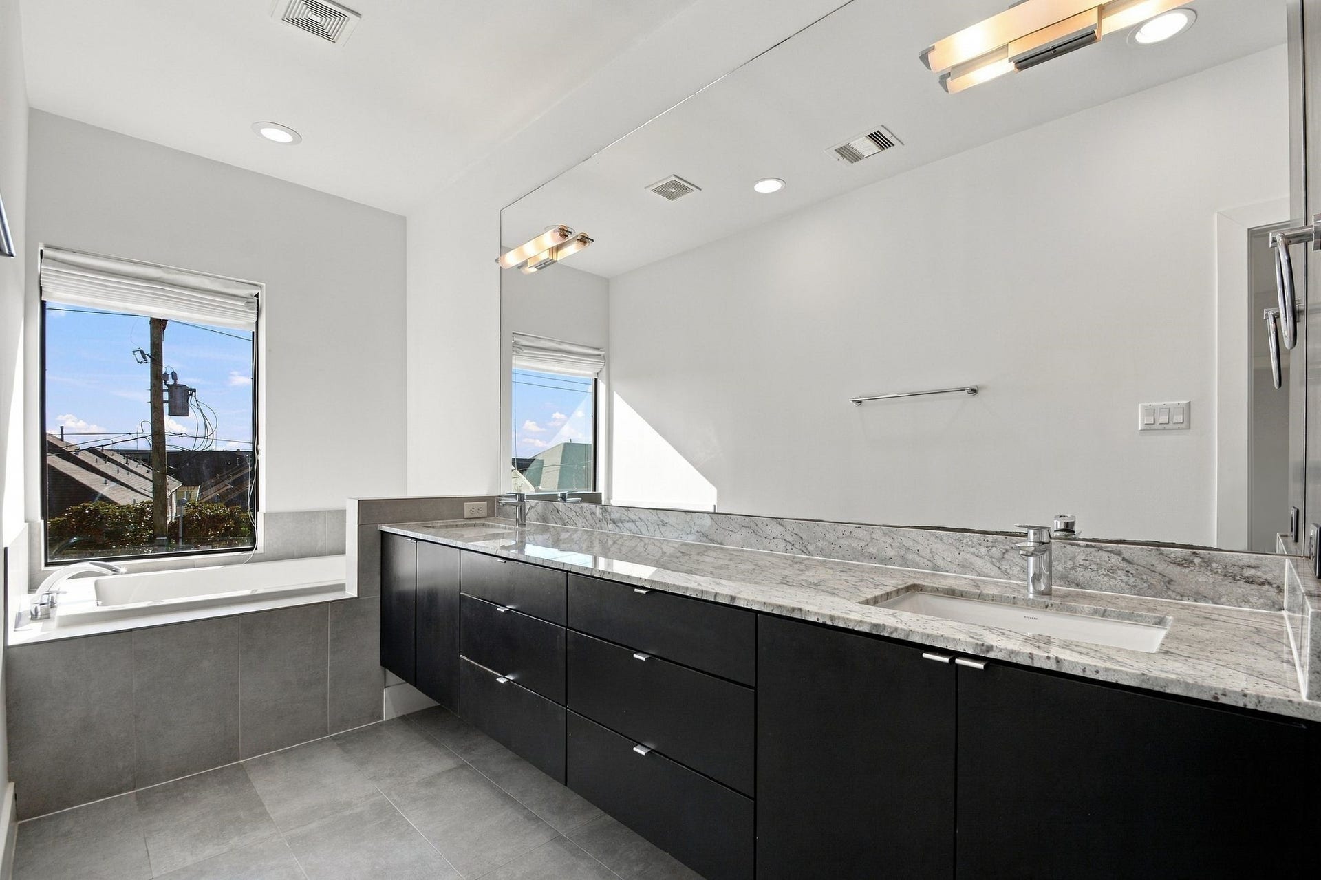 1109 Bonner Street, Houston, TX 77007