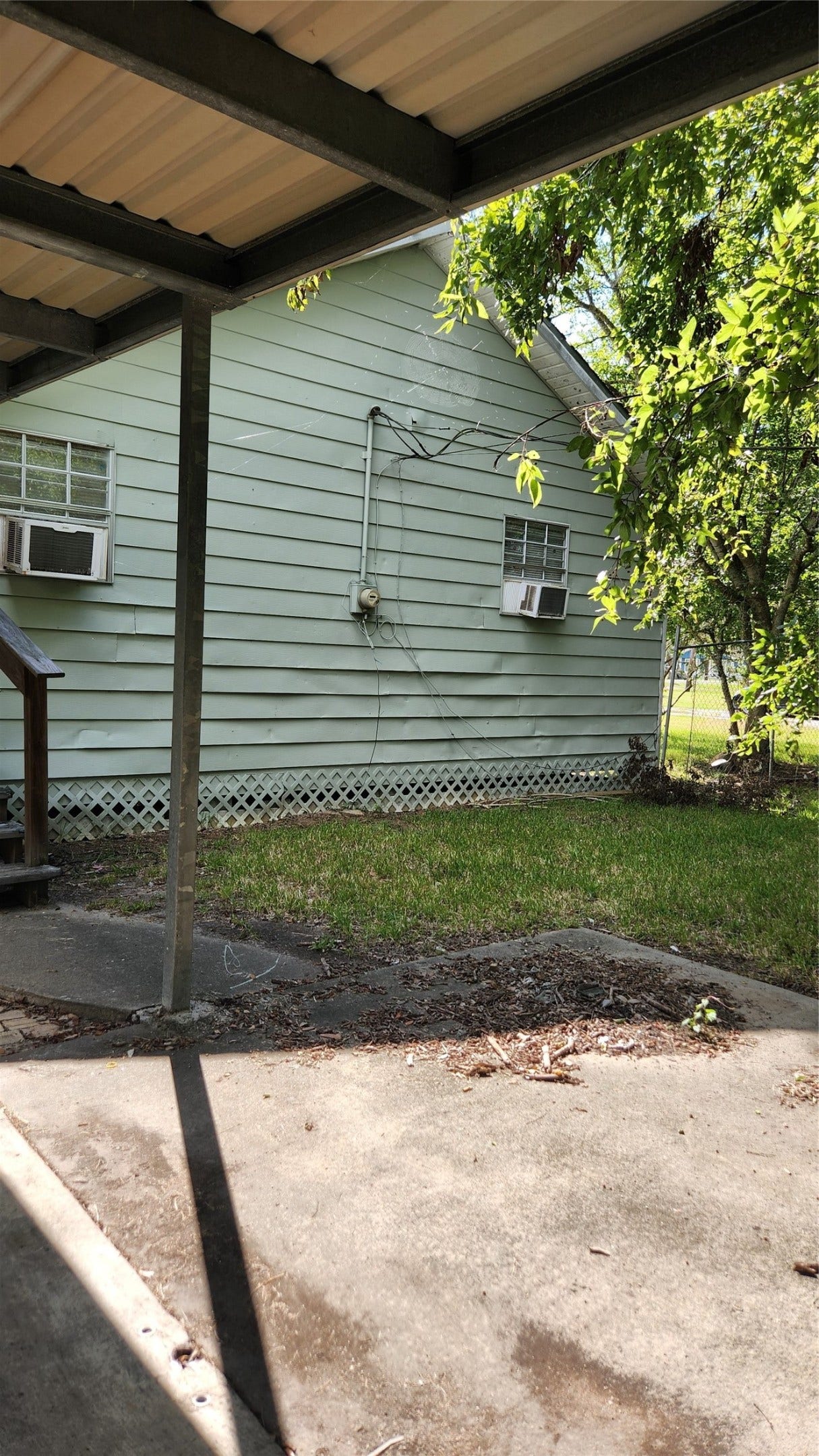 7102 Stewart Street, Hitchcock, TX 77563 pation from dining room