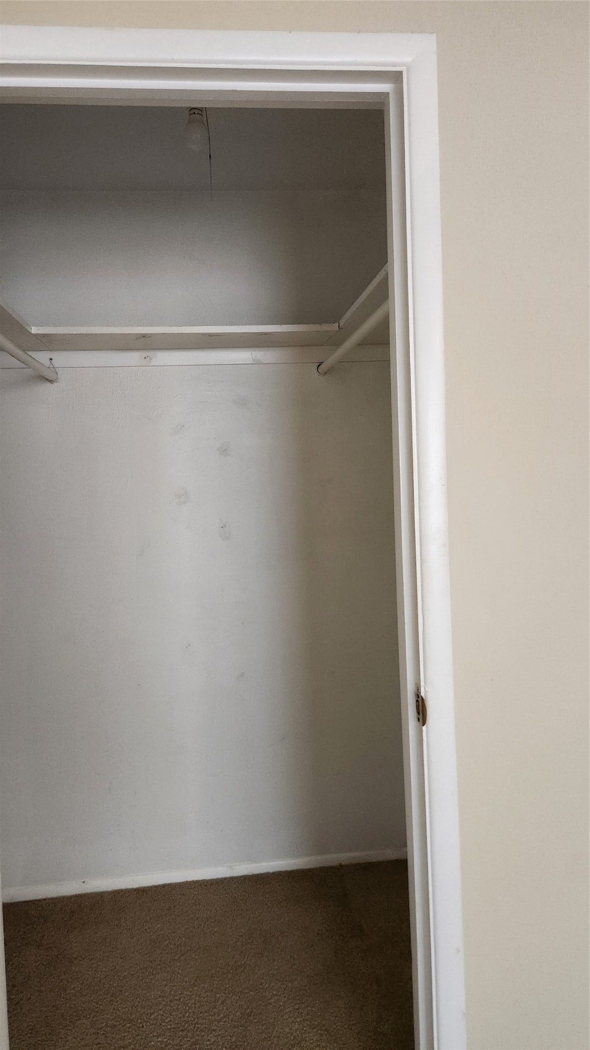 7102 Stewart Street, Hitchcock, TX 77563 utility room