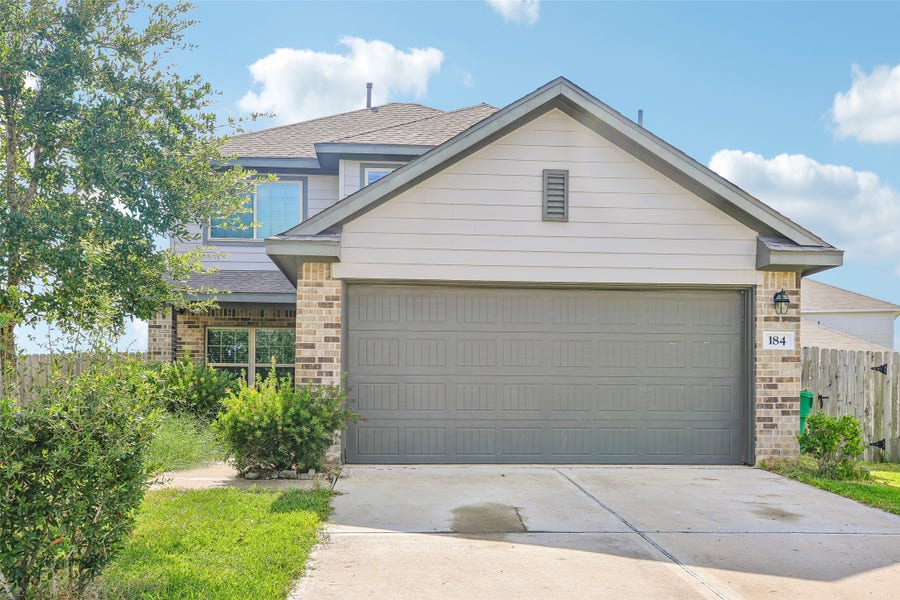 Property photo for 184 Kelly Street, Angleton, TX
