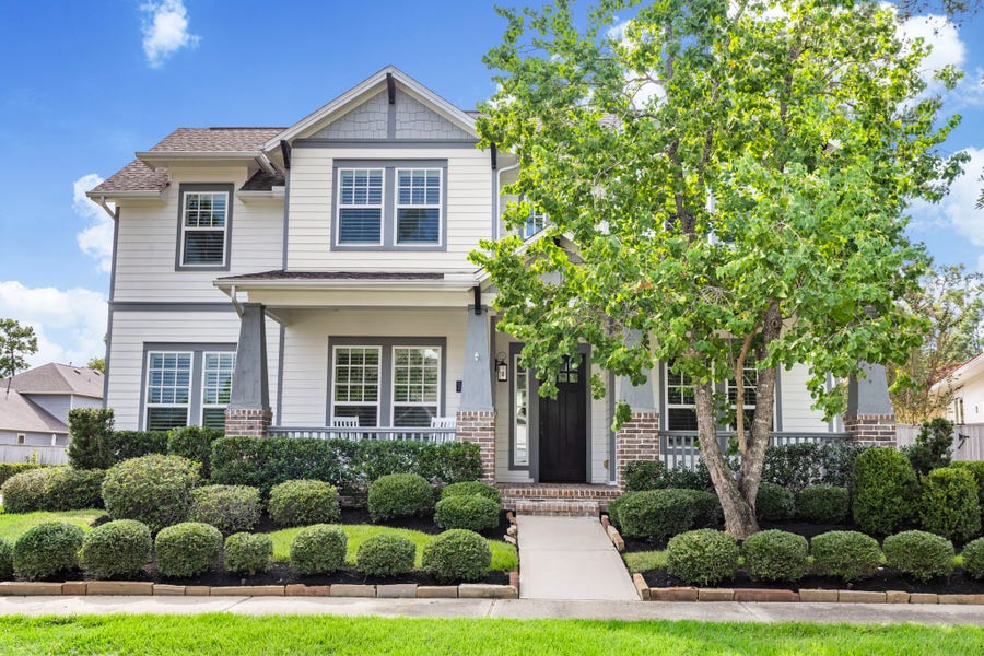 Property photo for 11 W Sawyer Ridge Drive, The Woodlands, TX