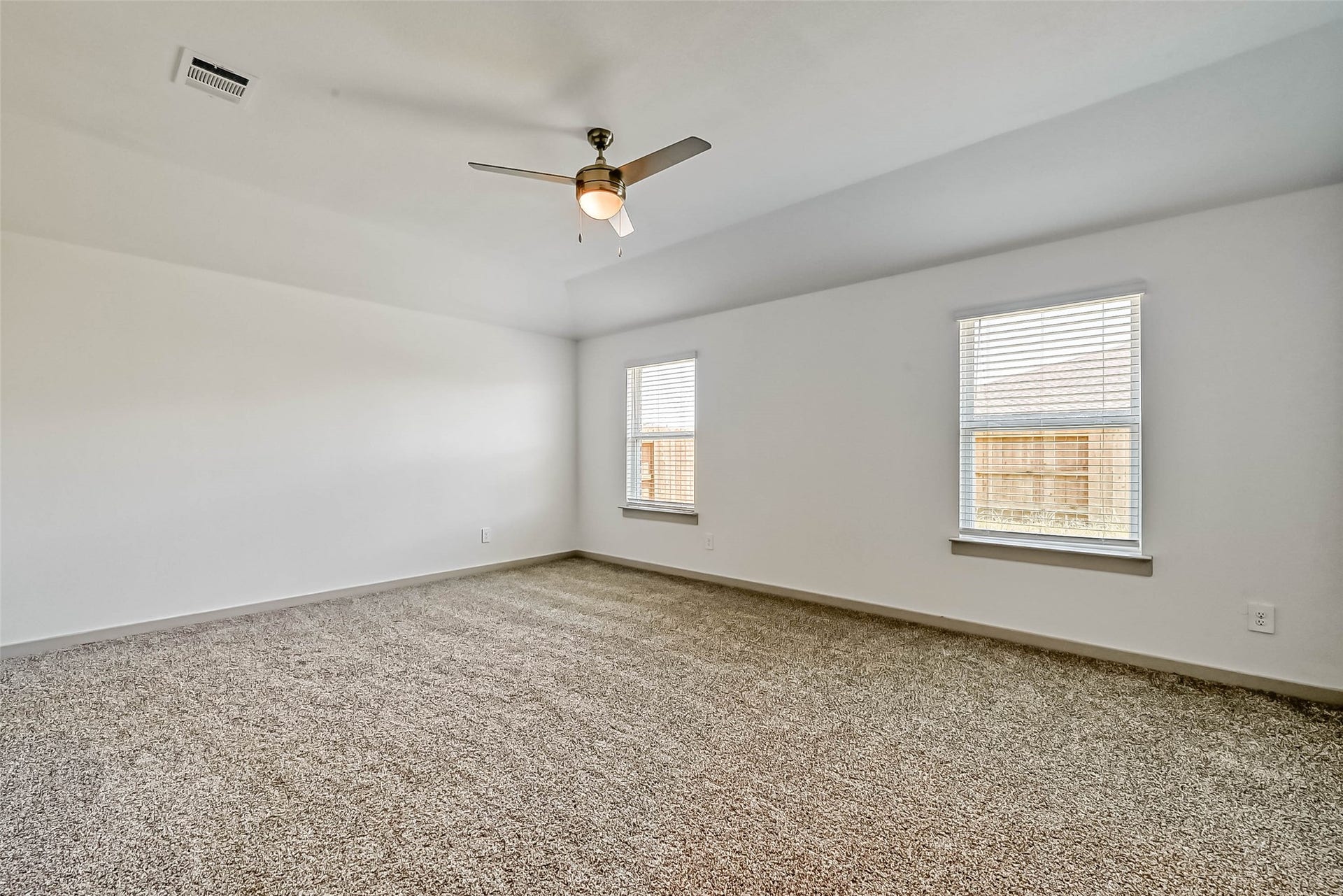 819 Dhalia Petal, Missouri City, TX 77459 819 Dhalia Petal, Missouri City, TX 77459