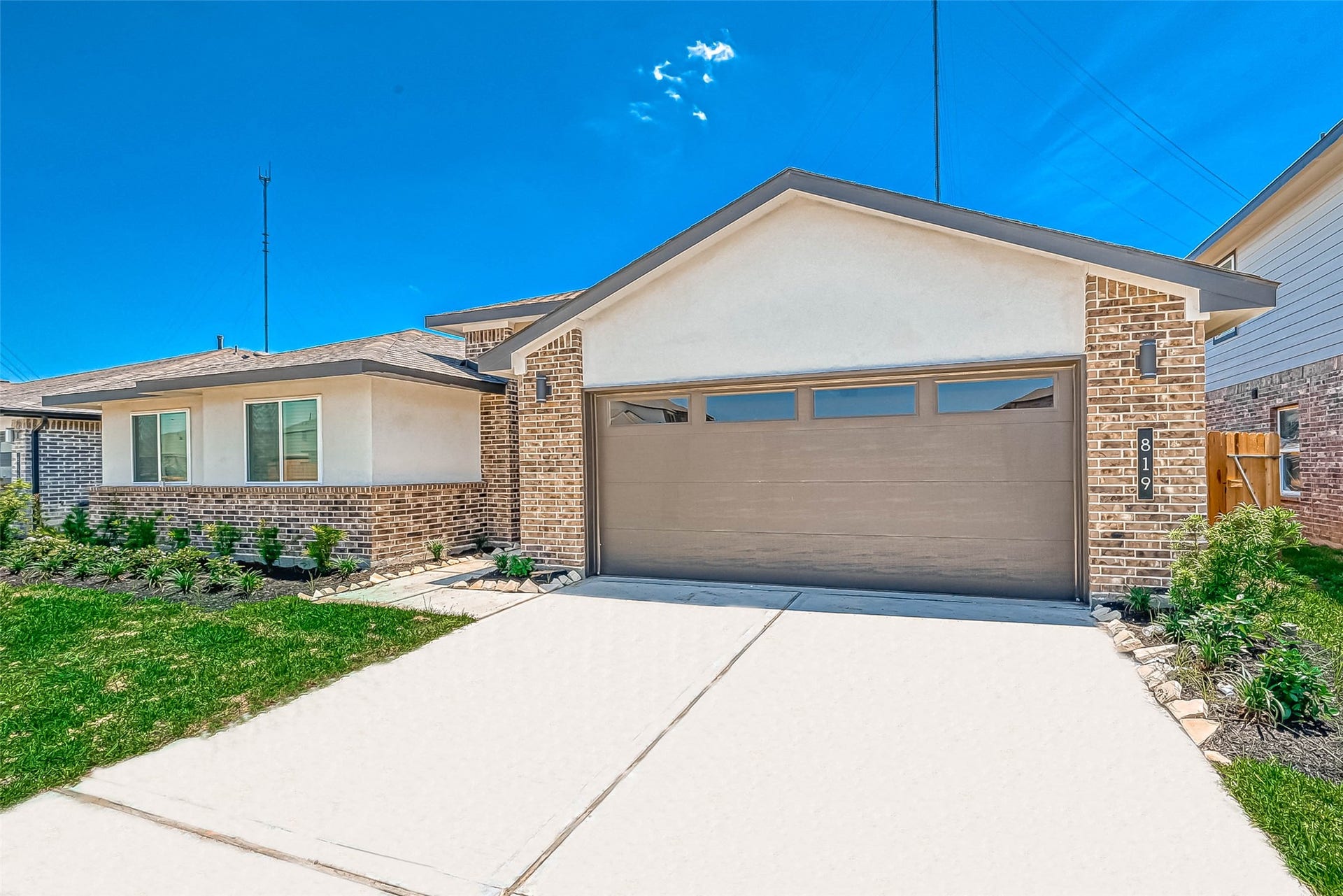 819 Dhalia Petal, Missouri City, TX 77459 819 Dhalia Petal, Missouri City, TX 77459