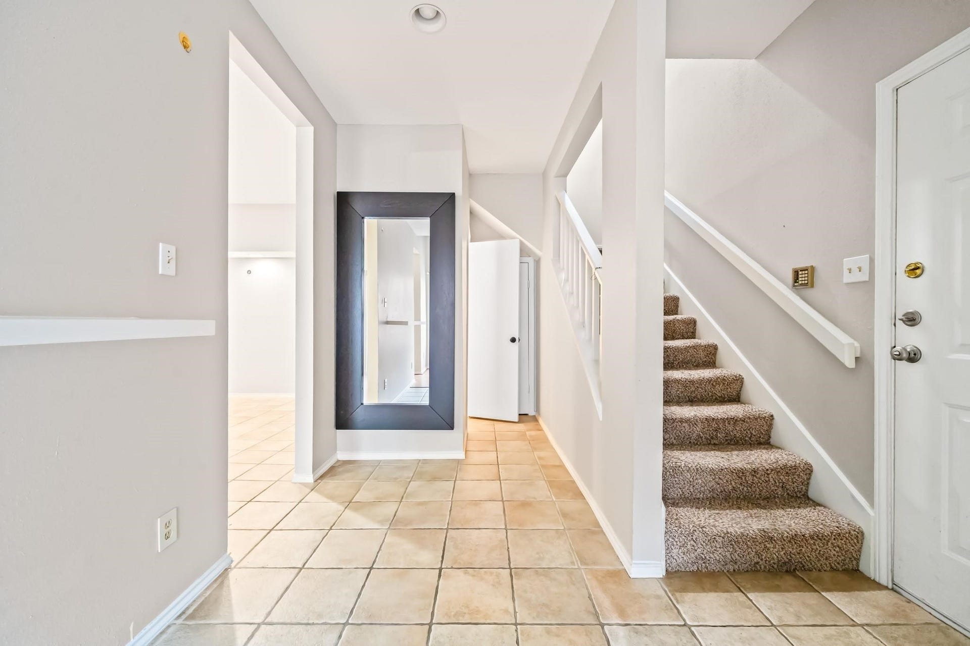 2023 Gentry side Drive, #204, Houston, TX 77077