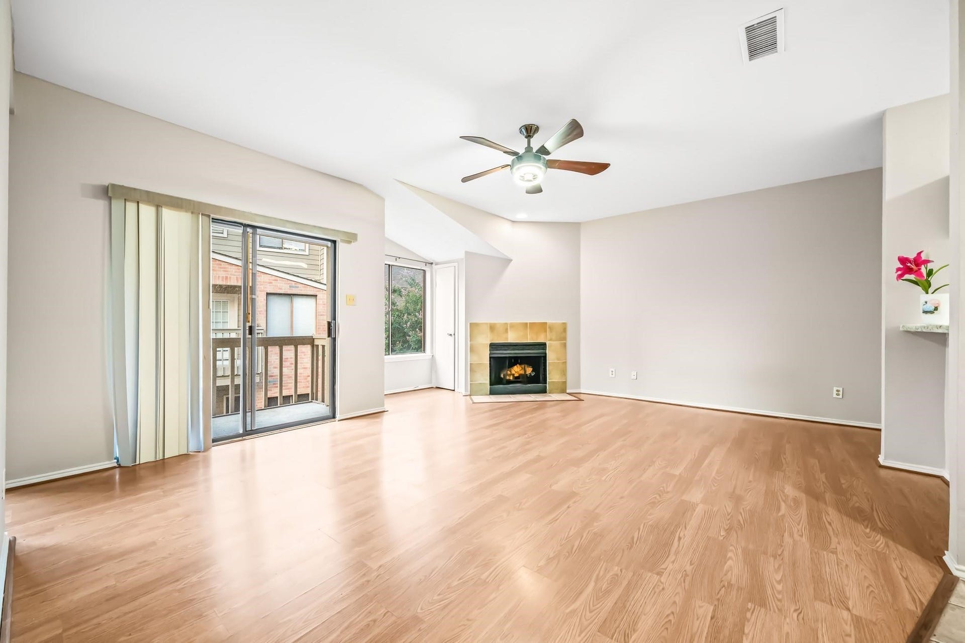 2023 Gentry side Drive, #204, Houston, TX 77077