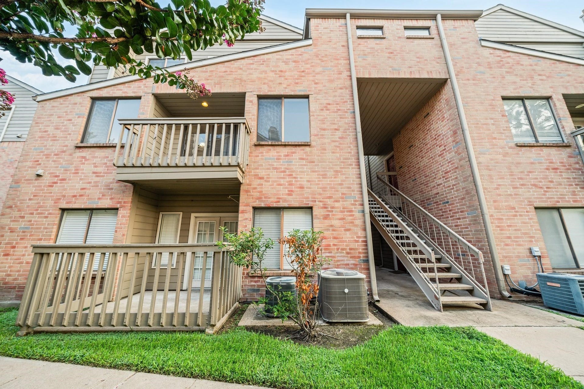 2023 Gentry side Drive, #204, Houston, TX 77077