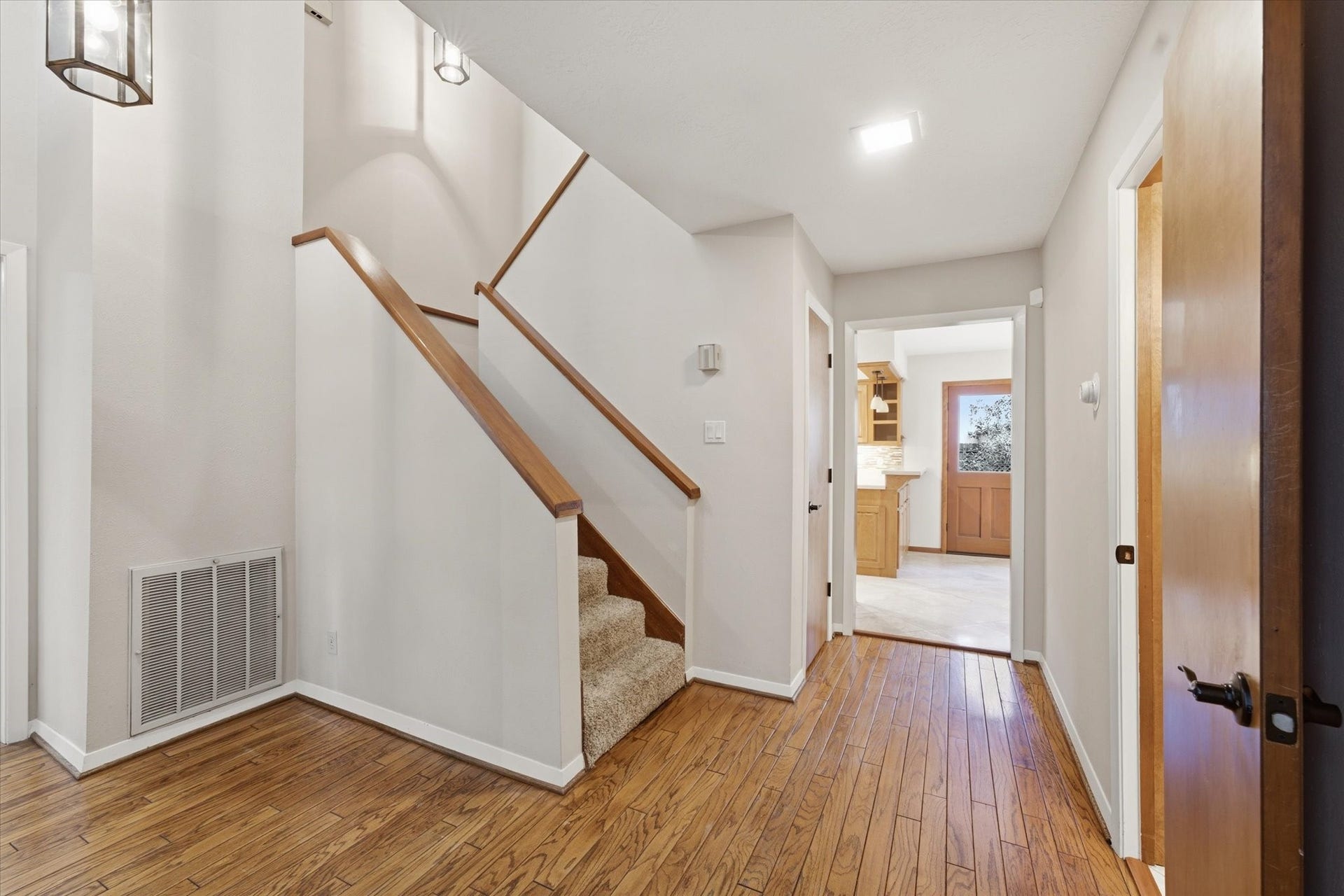 2 Rambling Wood Court, The Woodlands, TX 77380 2 Rambling Wood Court, The Woodlands, TX 77380