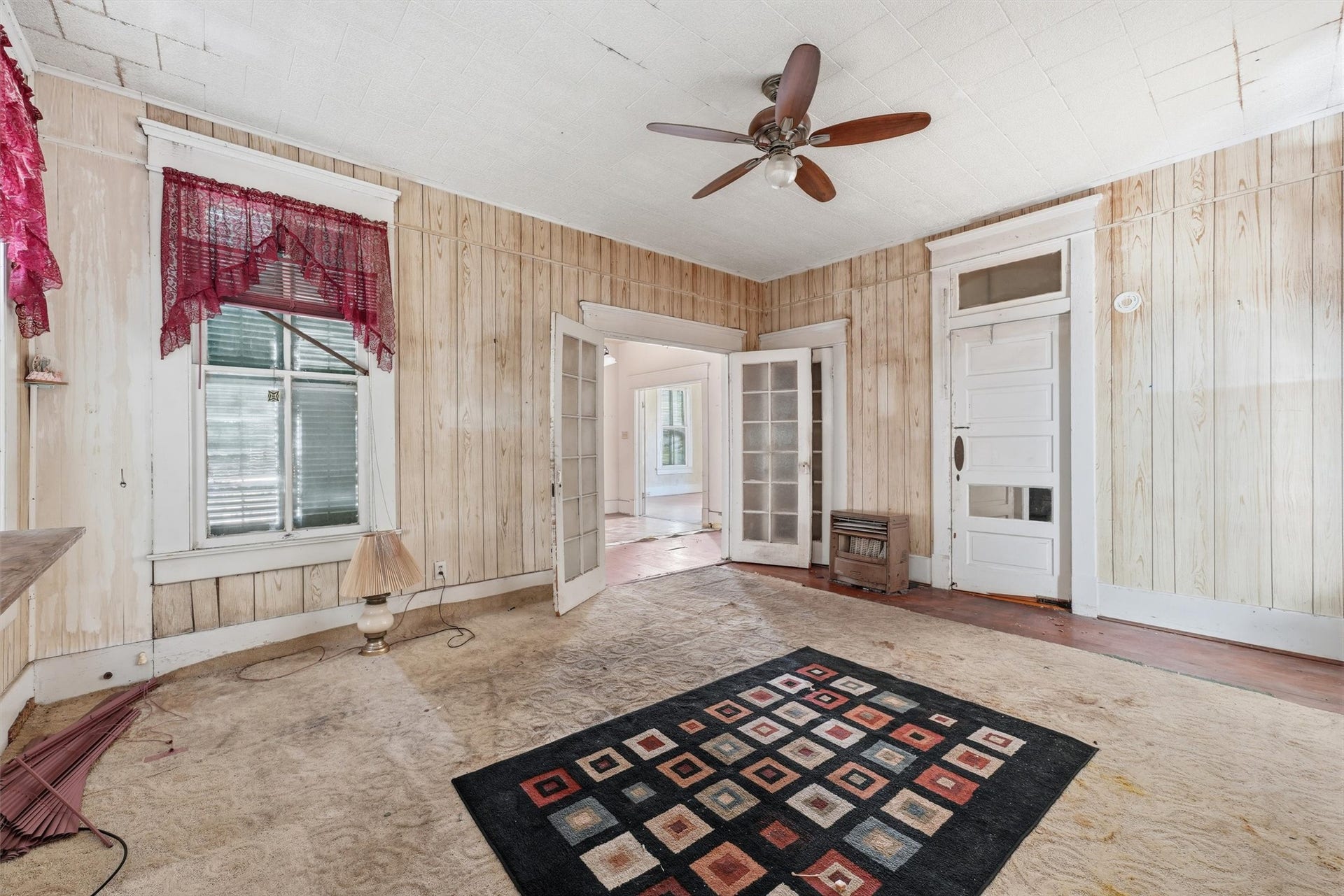 1702 Rosenberg Street, Galveston, TX 77550 1702 Rosenberg Street, Galveston, TX 77550