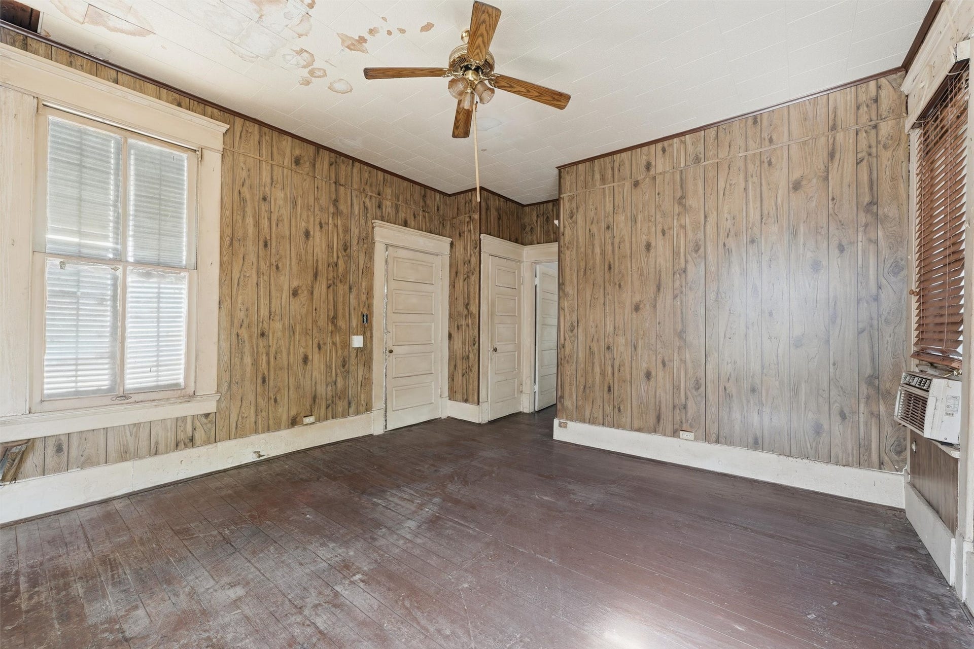 1702 Rosenberg Street, Galveston, TX 77550 1702 Rosenberg Street, Galveston, TX 77550
