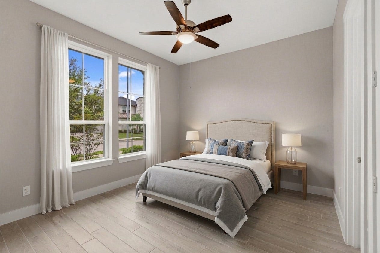 10315 Fountain Shore Drive, Missouri City, TX 77459 Bedroom in 1st floor