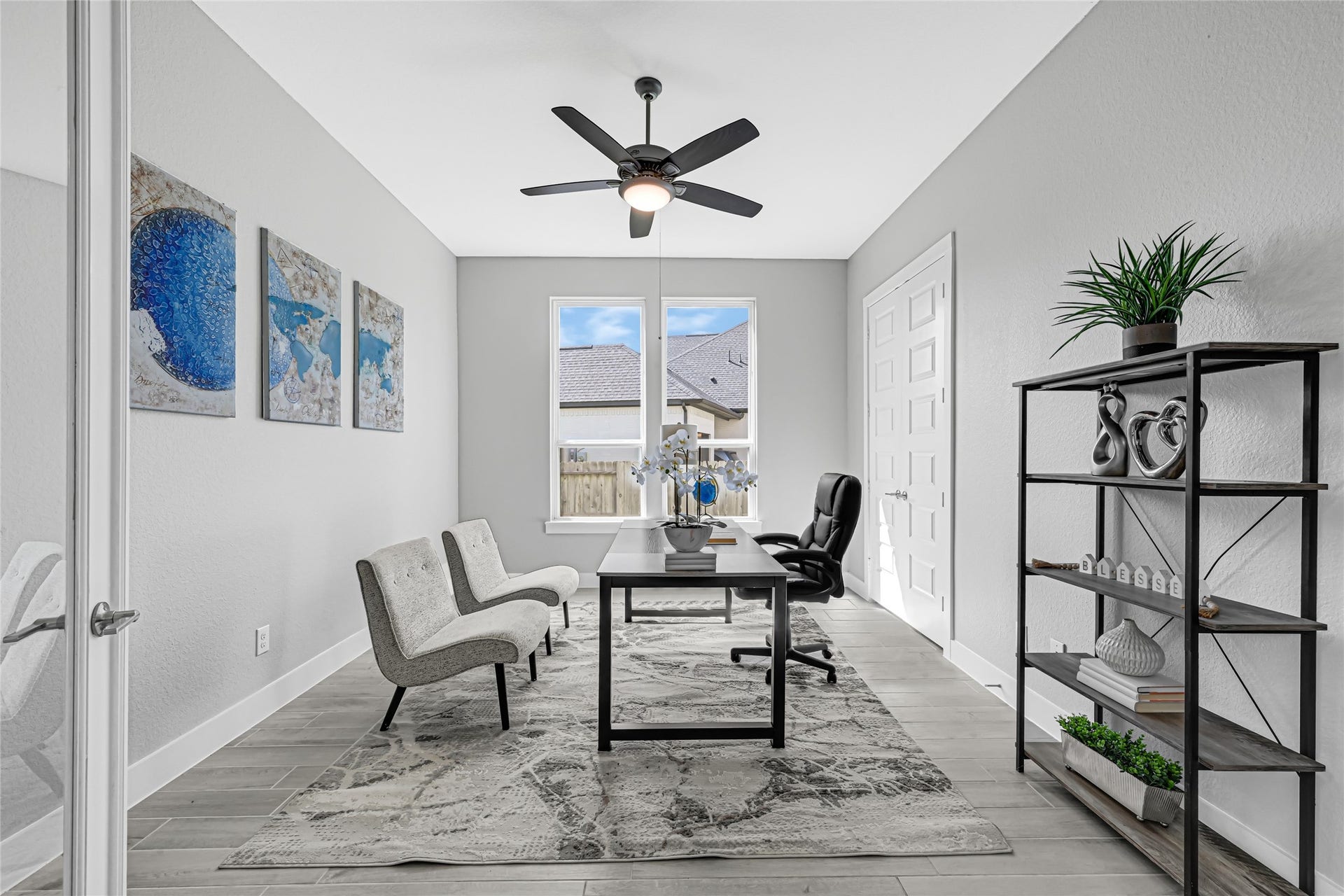 10315 Fountain Shore Drive, Missouri City, TX 77459 Dedicated study with double French doors and huge closet / storage space. Lots of natural light