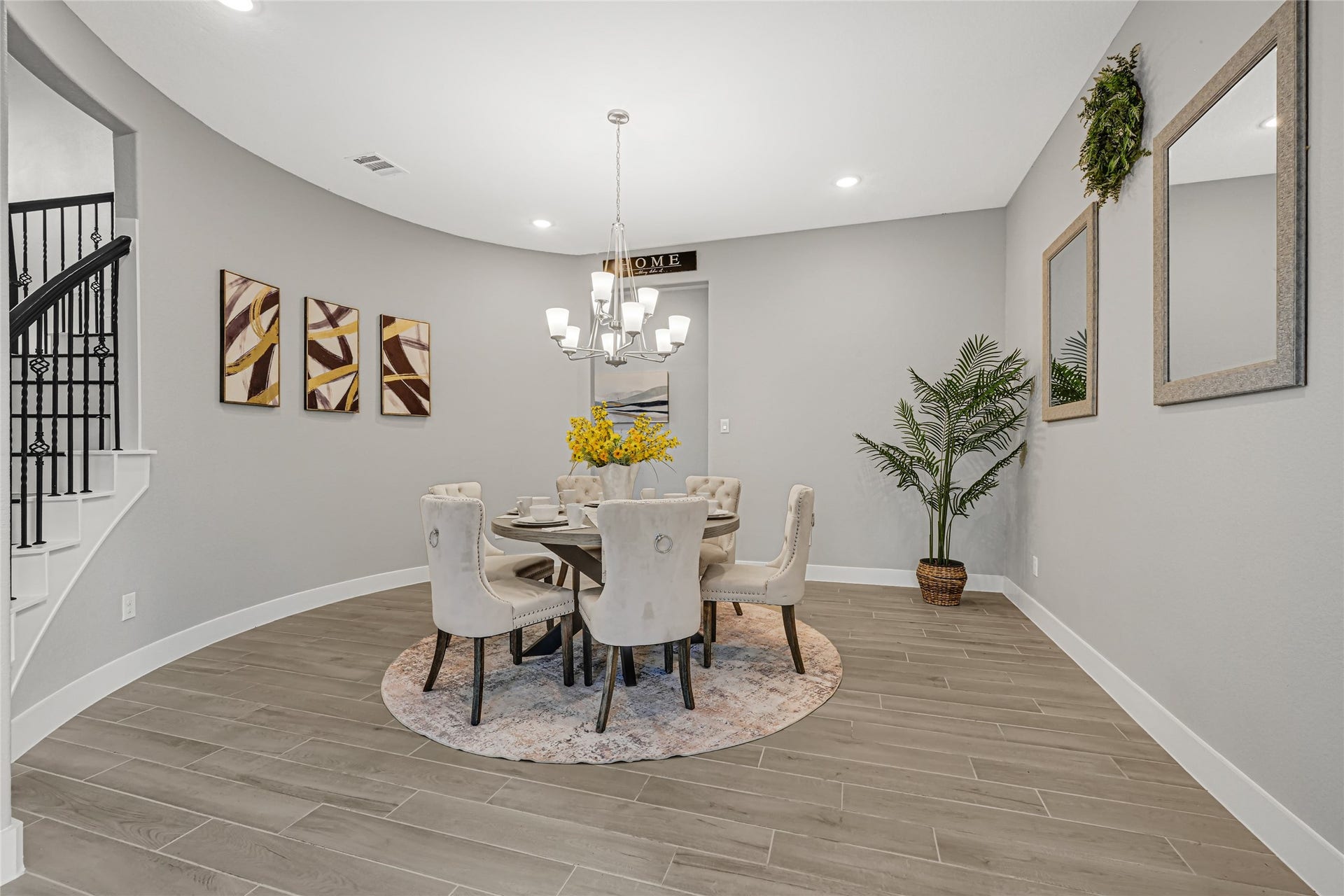 10315 Fountain Shore Drive, Missouri City, TX 77459 Spacious dining area with modern finishes and abundant natural light.