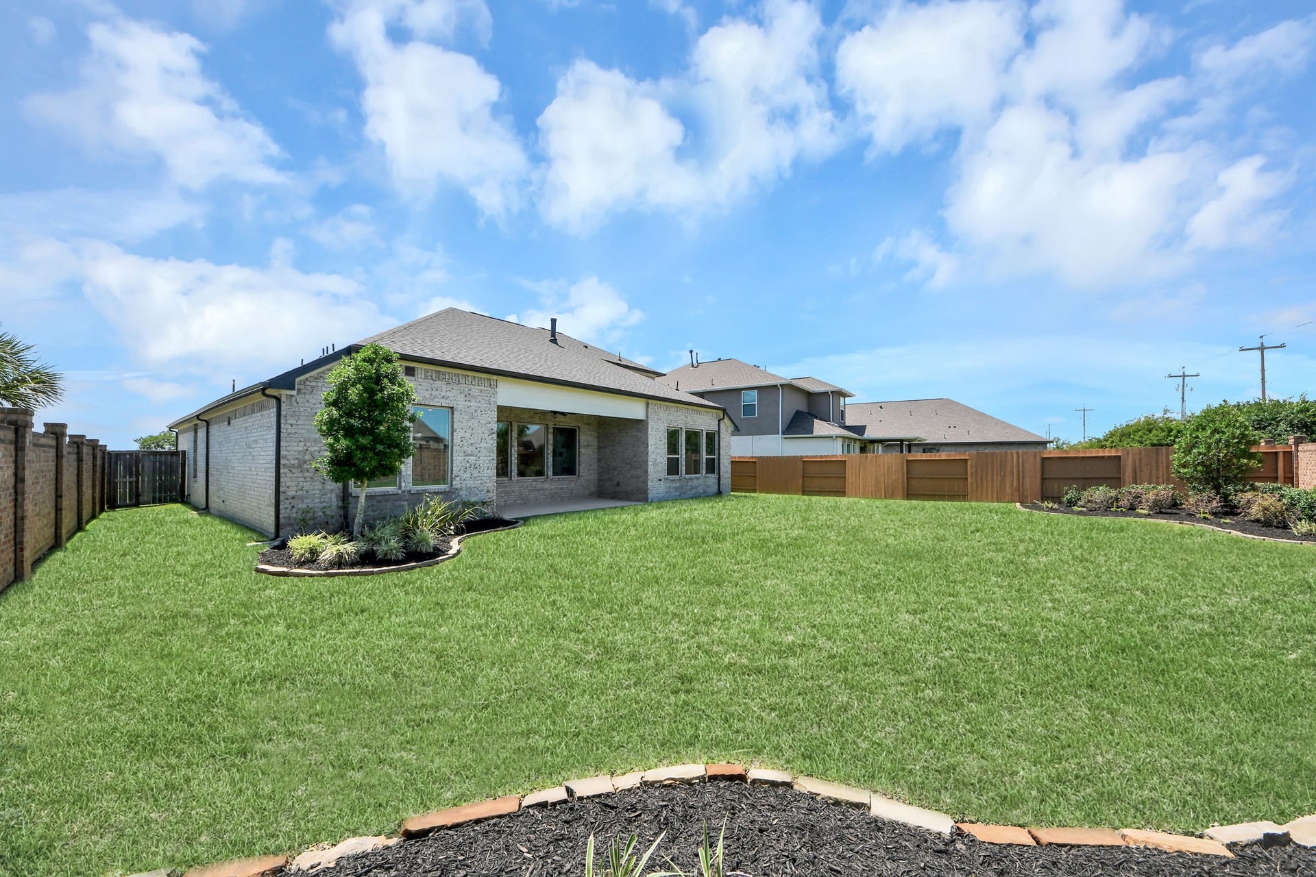 2920 Arbor Edge Crossing, Texas City, TX 77568 2920 Arbor Edge Crossing, Texas City, TX 77568