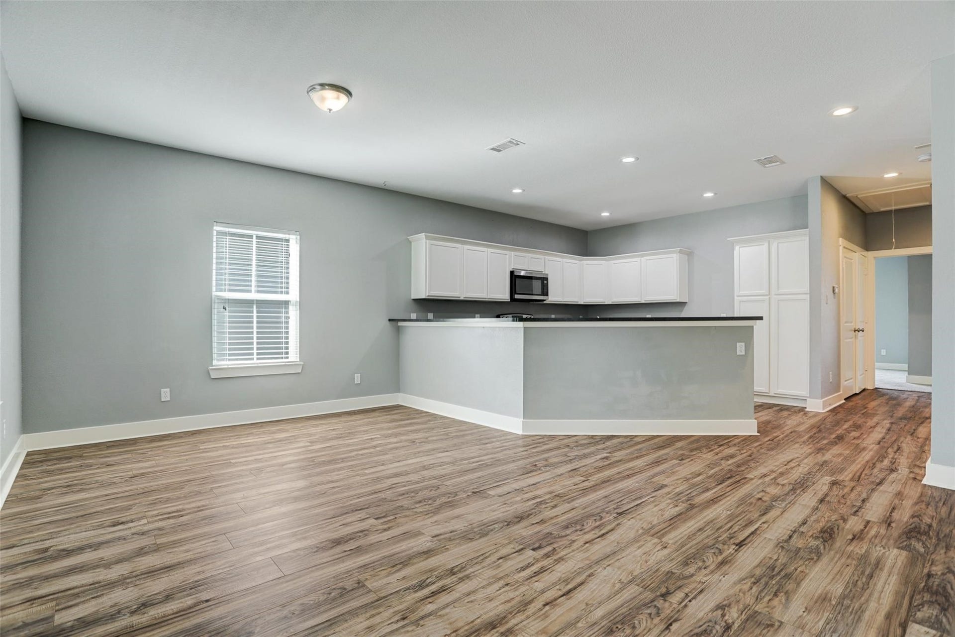 1610 W Willis, Alvin, TX 77511 1610 W Willis, Alvin, TX 77511
