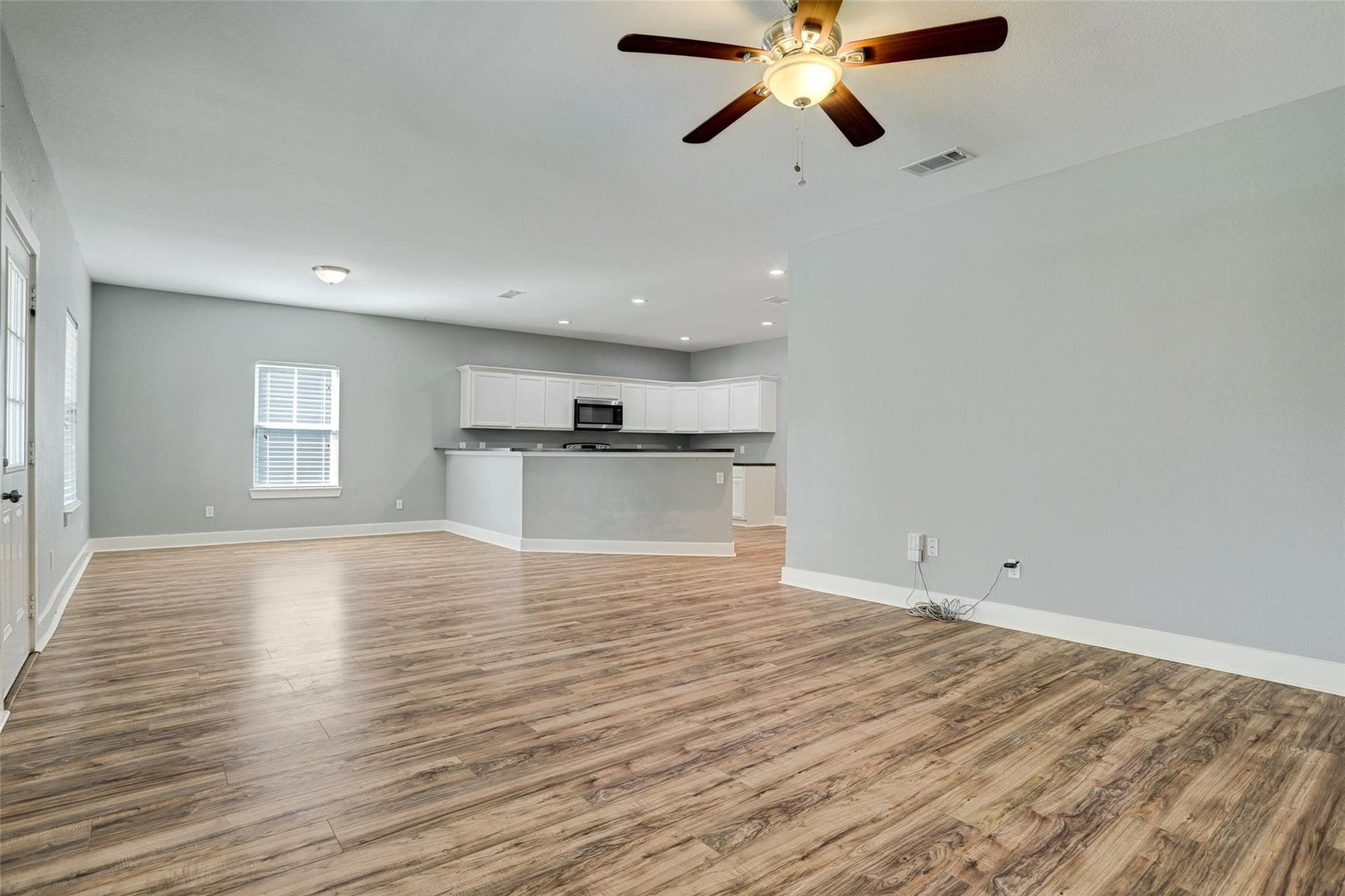 1610 W Willis, Alvin, TX 77511 1610 W Willis, Alvin, TX 77511