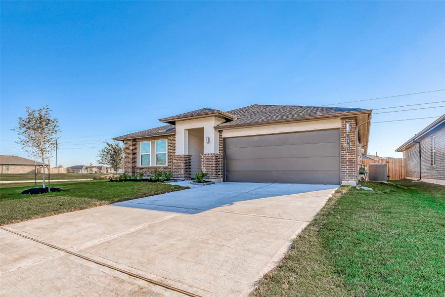 Property photo for 4303 Whitefish Lane, Katy, TX