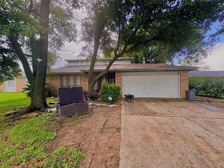 Property photo for 8215 Leather Market Street, Houston, TX