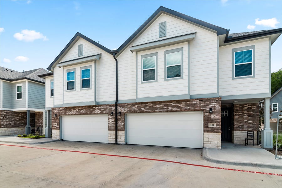 Property photo for 28325-203 Birnham Woods Drive, Spring, TX