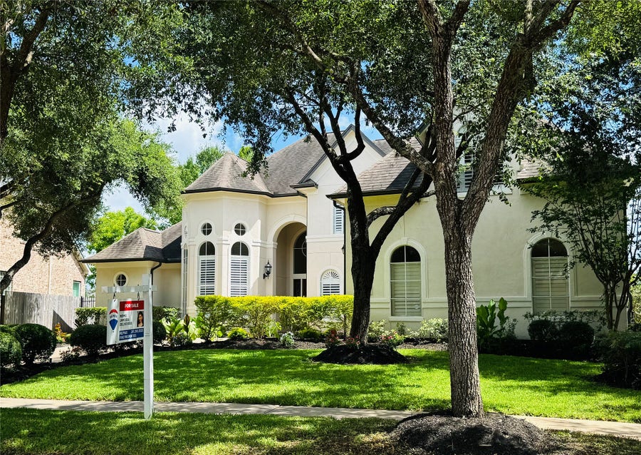 Property photo for 24 Saint Christopher Court, Sugar Land, TX