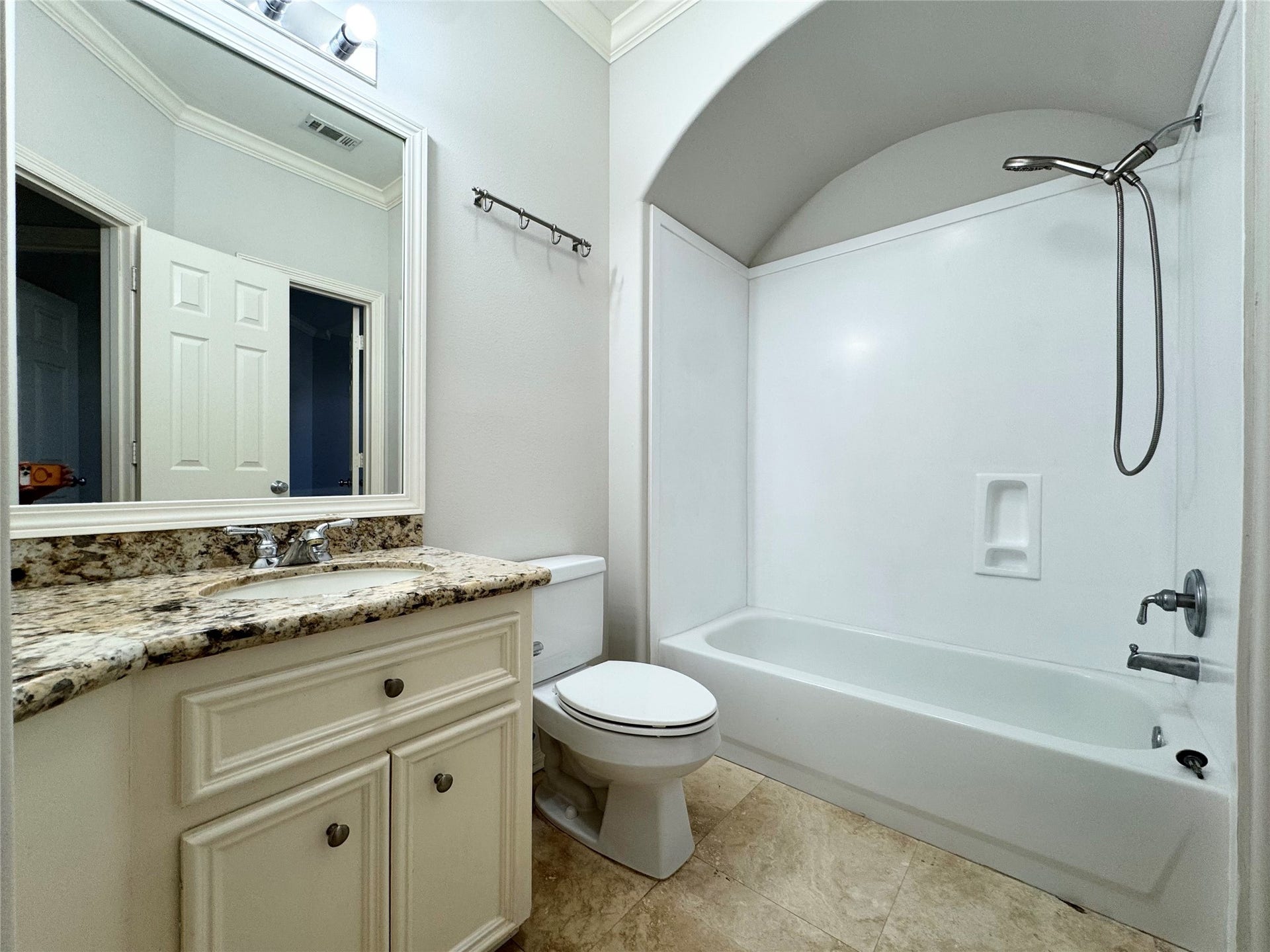 24 Saint Christopher Court, Sugar Land, TX 77479 24 Saint Christopher Court, Sugar Land, TX 77479