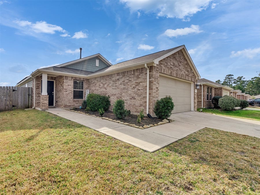 Property photo for 461 Camas Creek Lane, Magnolia, TX