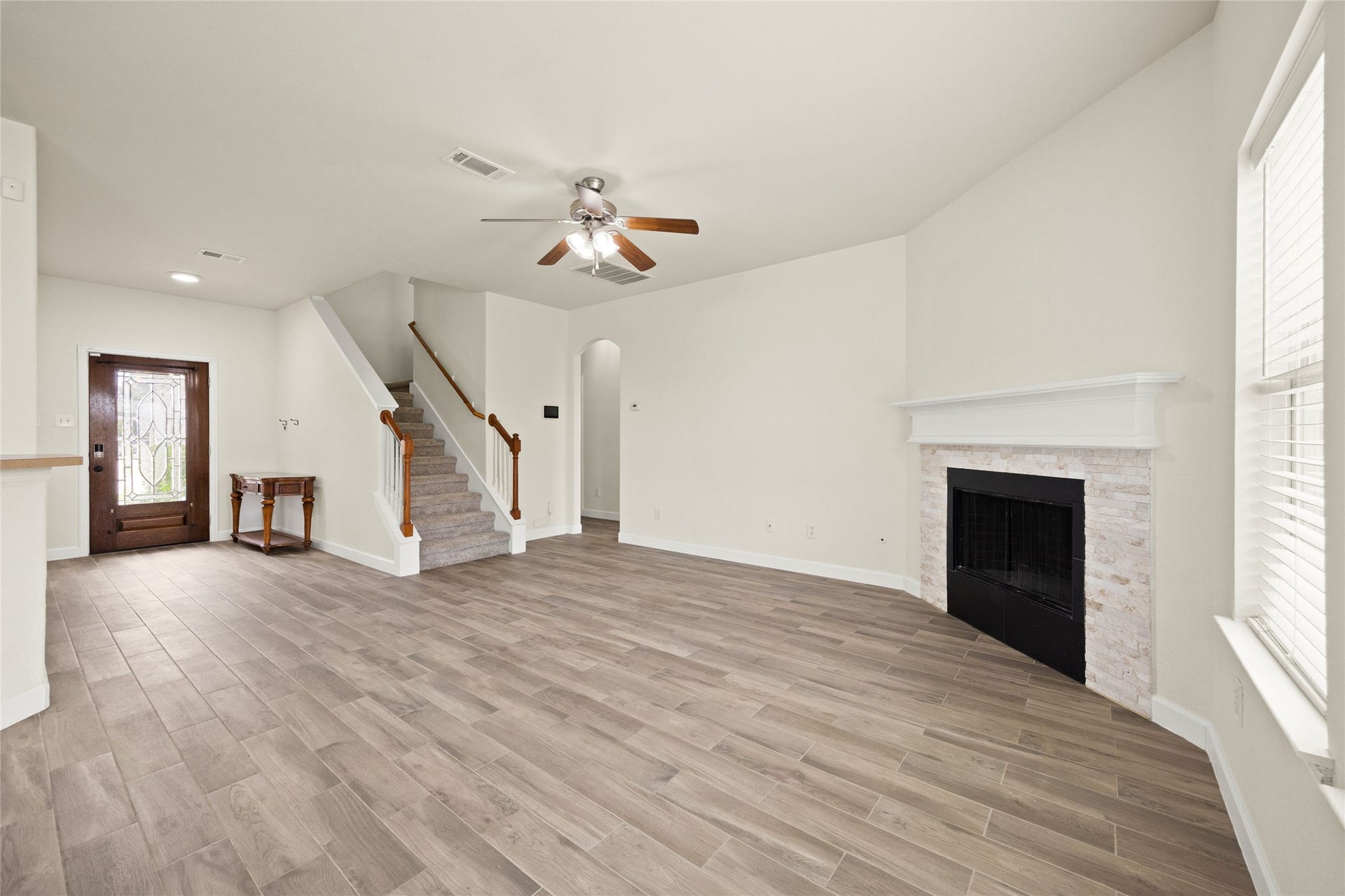 5213 Bailey Lane, Alvin, TX 77511 5213 Bailey Lane, Alvin, TX 77511