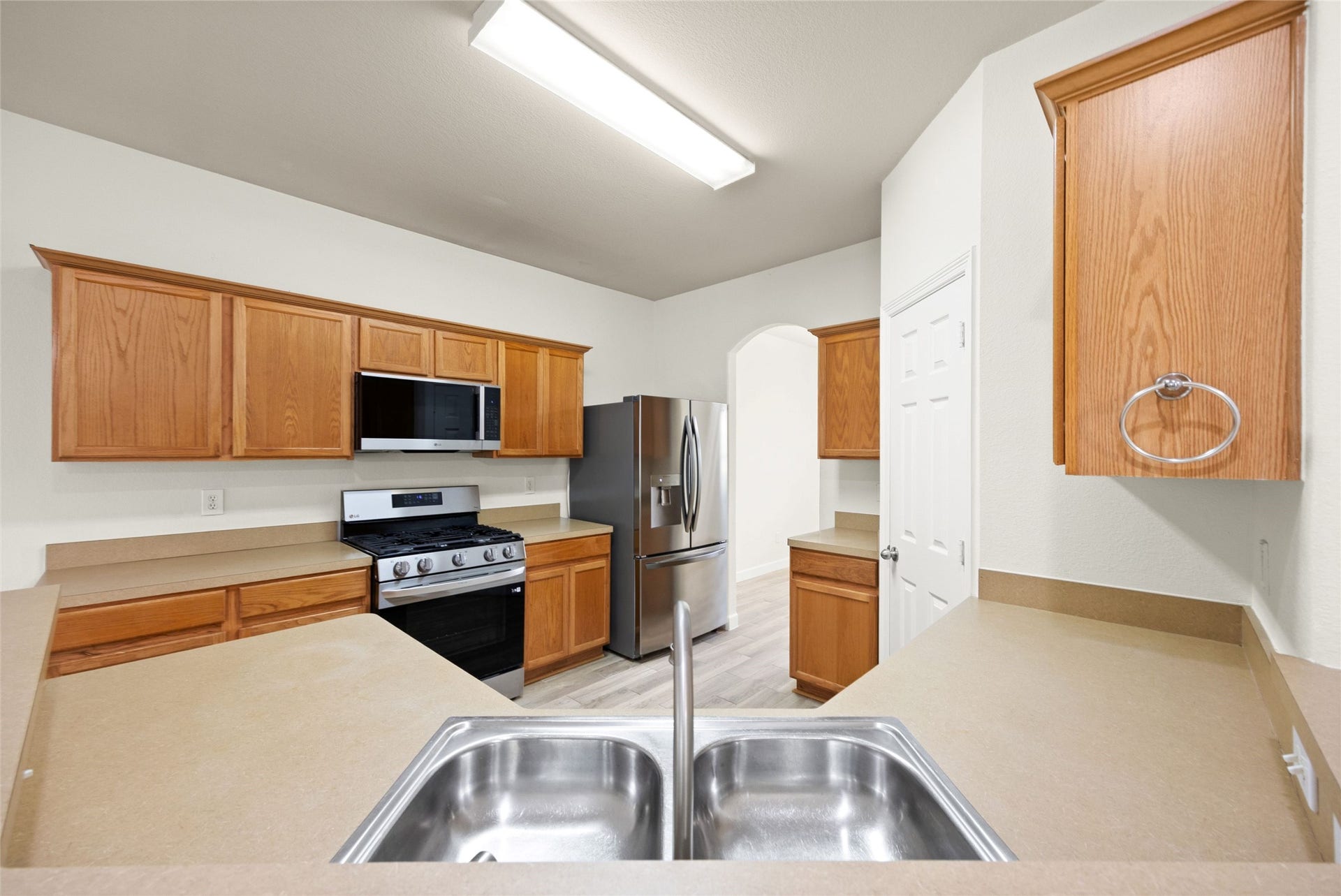 5213 Bailey Lane, Alvin, TX 77511 5213 Bailey Lane, Alvin, TX 77511