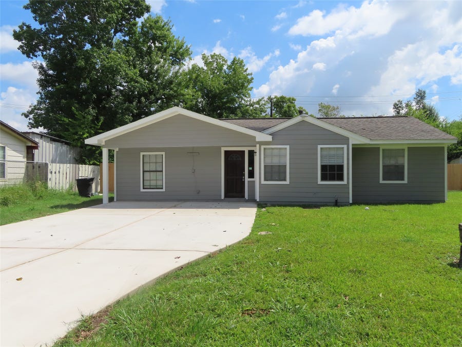 Property photo for 705 Baca Street, Houston, TX