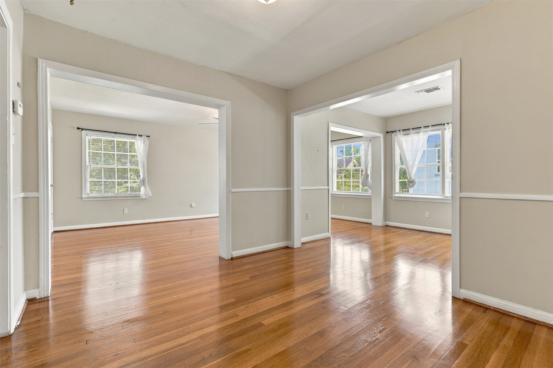 4505 Larch Lane, #B, Bellaire, TX 77401