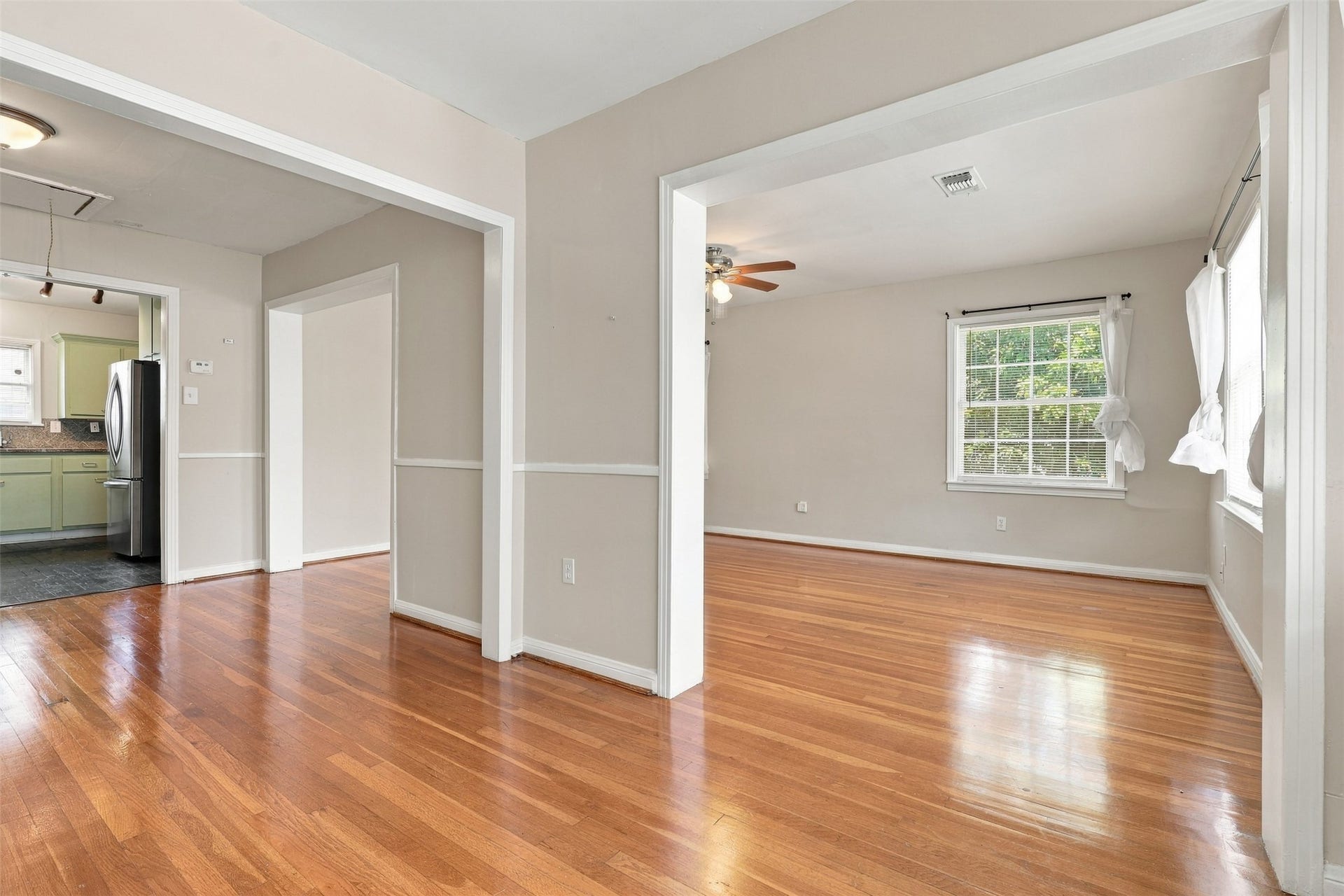 4505 Larch Lane, #B, Bellaire, TX 77401
