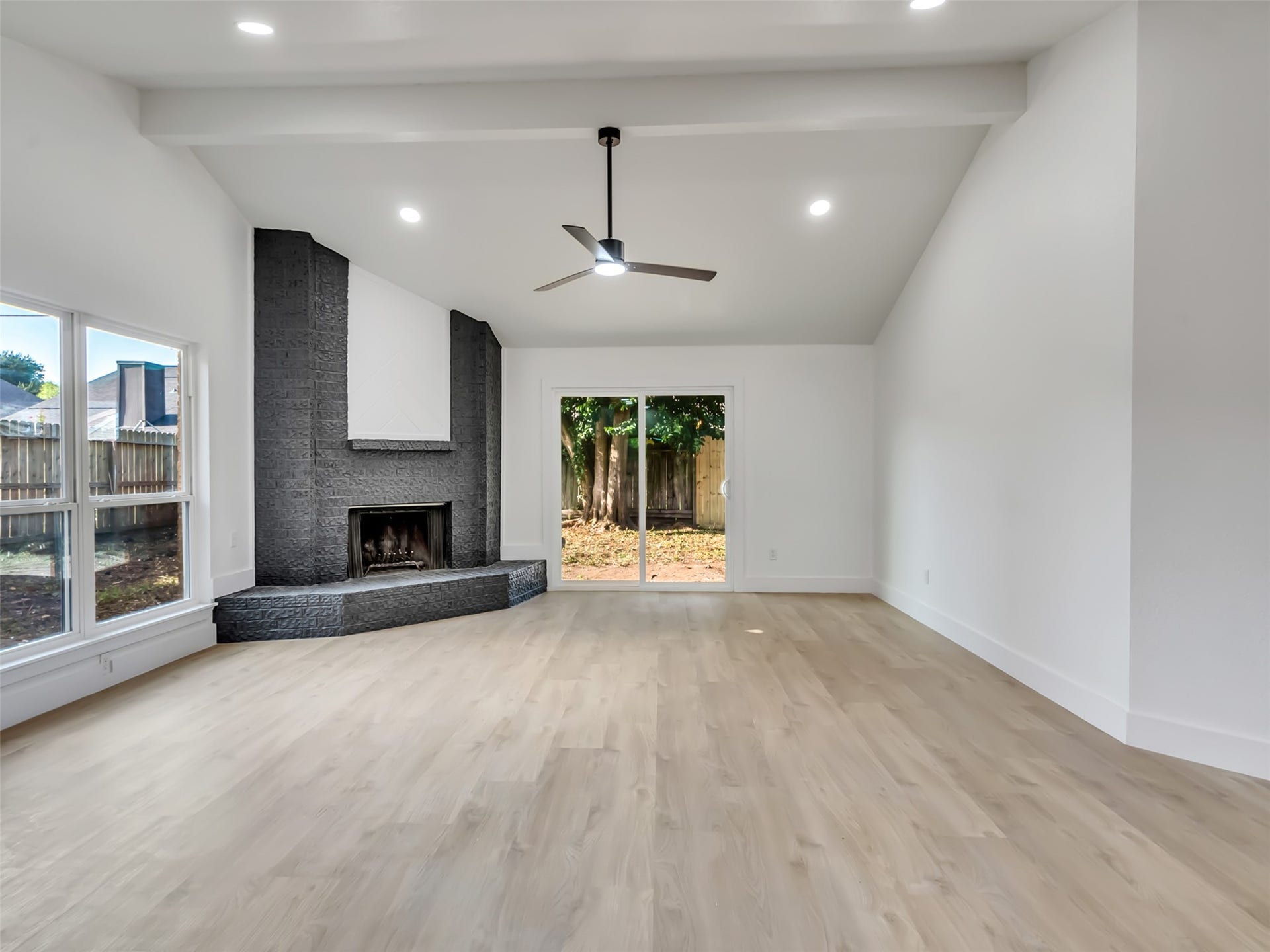 3035 PECAN POINT DR, Sugar Land, TX 77478 3035 PECAN POINT DR, Sugar Land, TX 77478