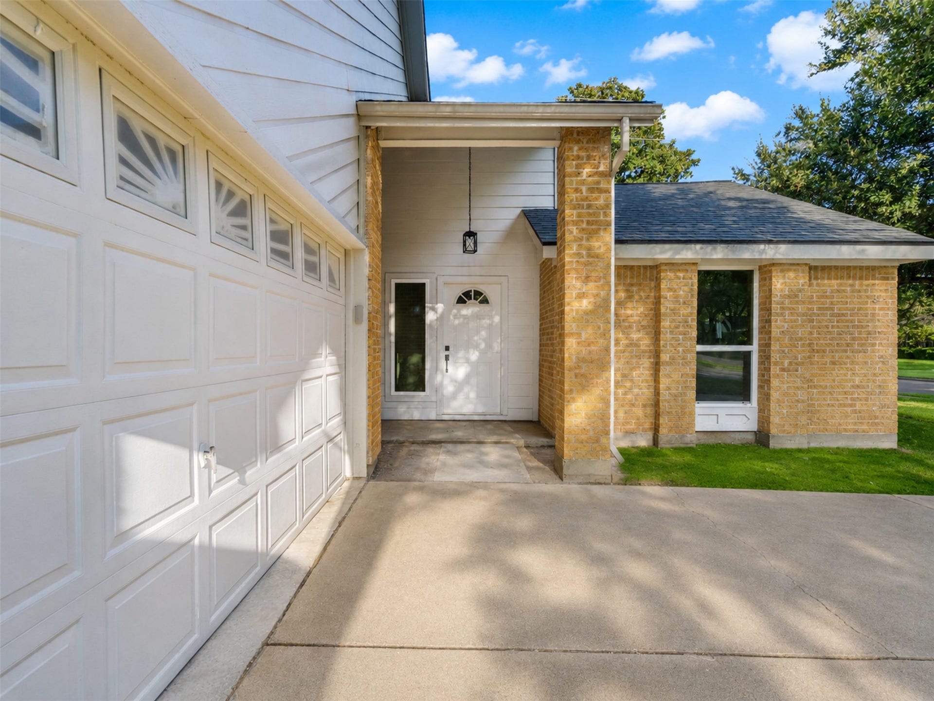 3035 PECAN POINT DR, Sugar Land, TX 77478 3035 PECAN POINT DR, Sugar Land, TX 77478
