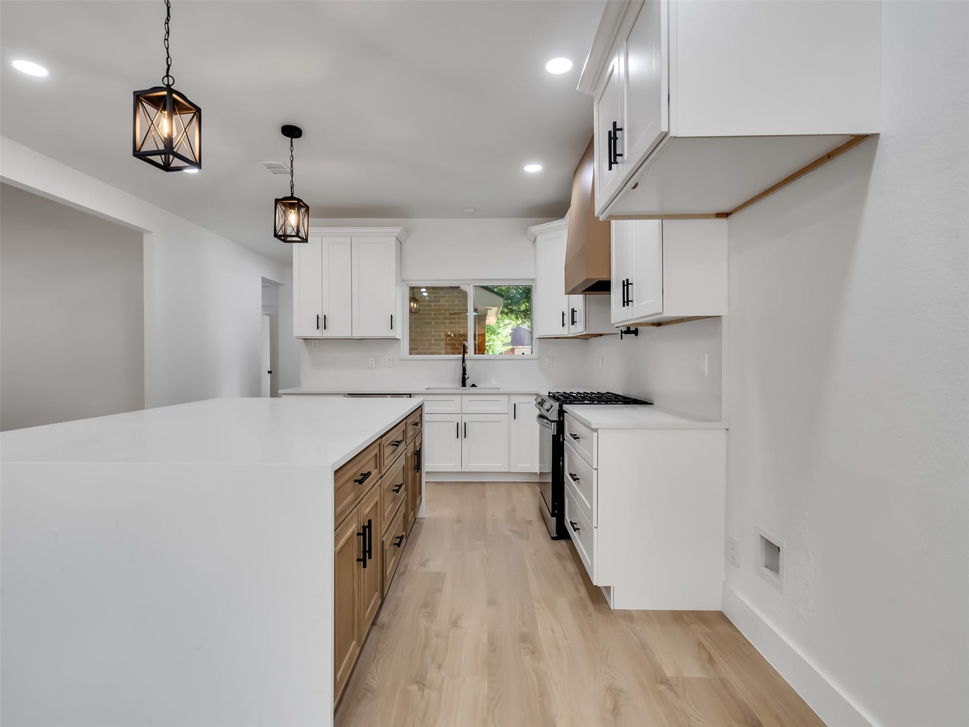 3035 PECAN POINT DR, Sugar Land, TX 77478 3035 PECAN POINT DR, Sugar Land, TX 77478
