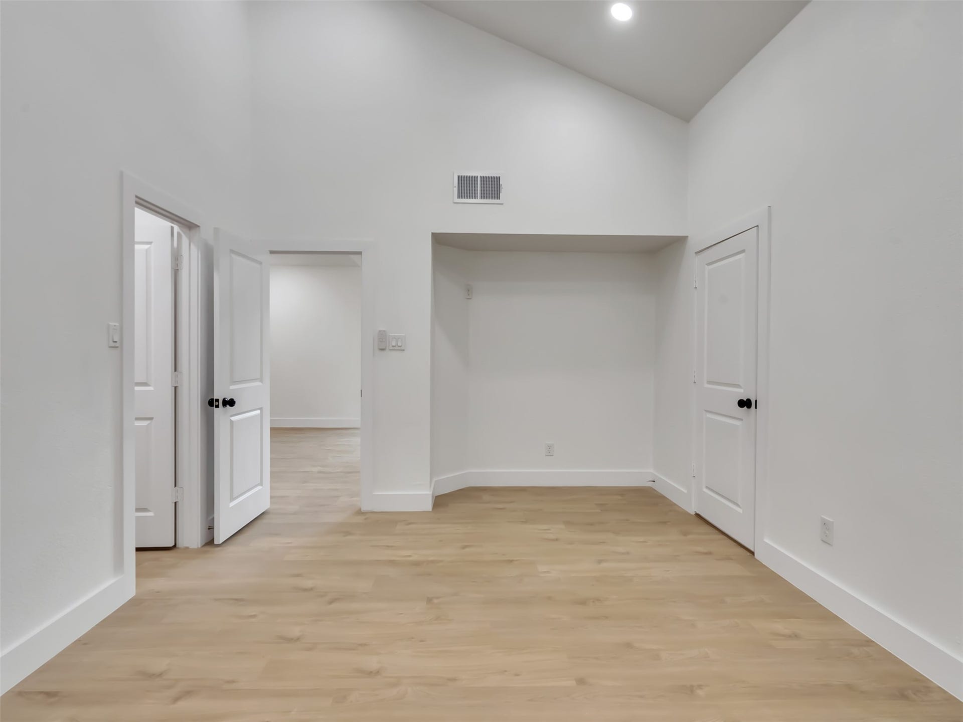 3035 PECAN POINT DR, Sugar Land, TX 77478 3035 PECAN POINT DR, Sugar Land, TX 77478